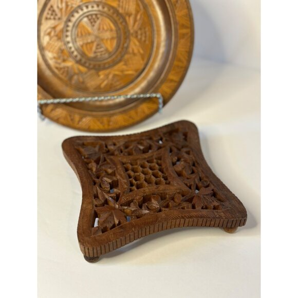 VTG 70‘s Hand Carved Wooden Wall Plate Bohemian - Rustic Home & Wooden Trivet - Picture 3 of 6